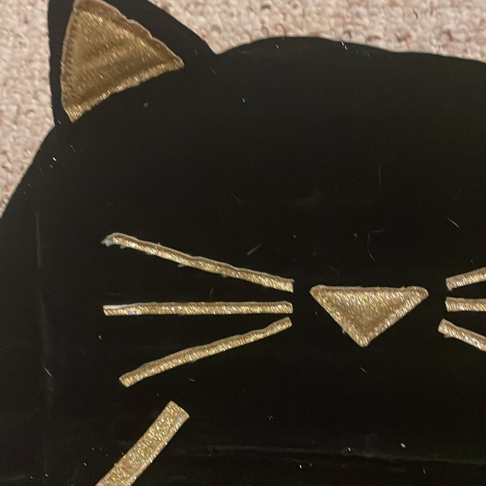 Black and gold sparkle cat velvet backpack - Picture 6 of 6